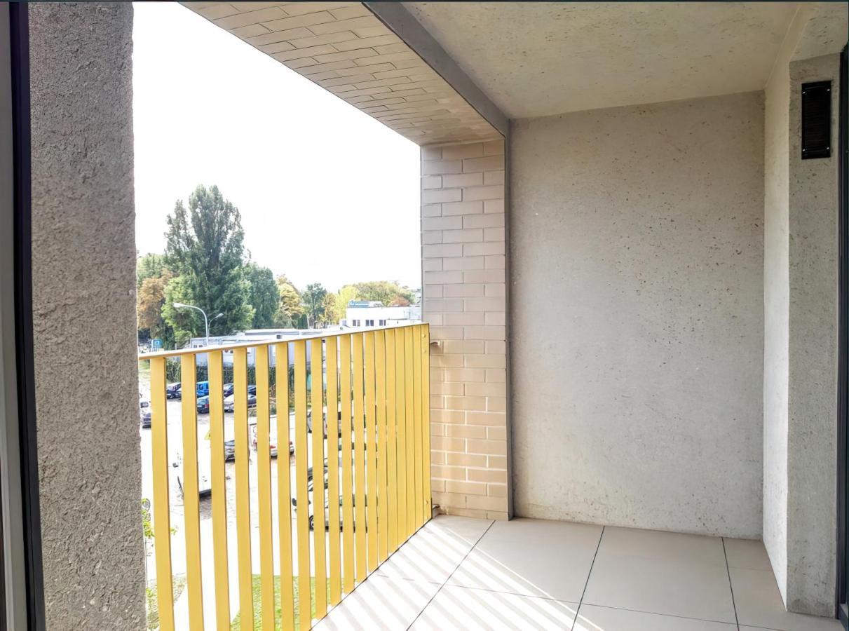 Apartamenty Fuzja - Komfortowe Mieszkania Blisko Centrum Lodzi Garaz Zewnętrze zdjęcie