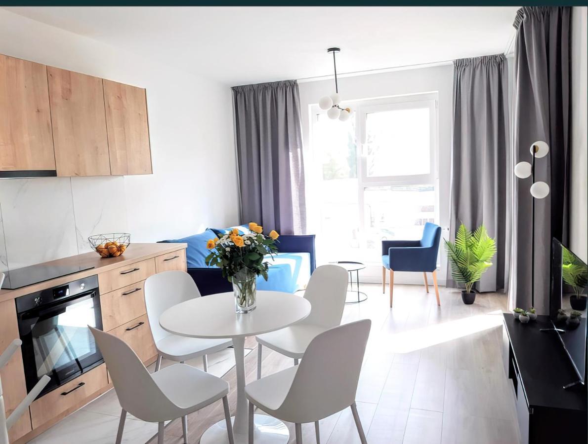 Apartamenty Fuzja - Komfortowe Mieszkania Blisko Centrum Lodzi Garaz Zewnętrze zdjęcie