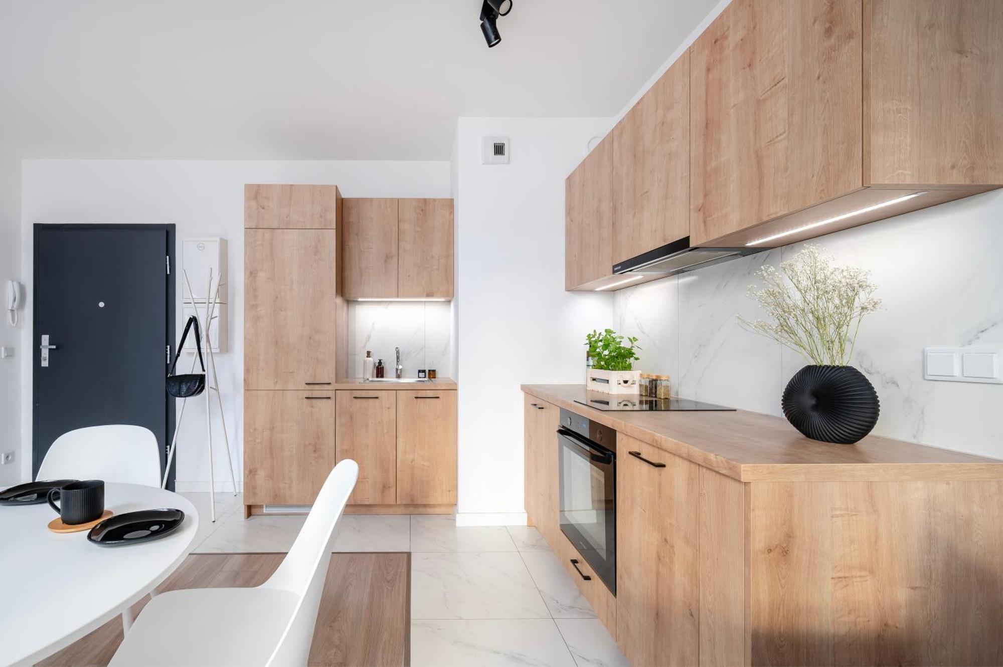 Apartamenty Fuzja - Komfortowe Mieszkania Blisko Centrum Lodzi Garaz Zewnętrze zdjęcie